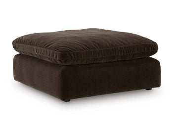Maxton Heights Oversized Accent Ottoman - Aumand's Furniture (North Walpole, NH) 