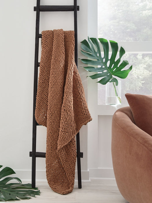 Chaddon Throw - Aumand's Furniture (North Walpole, NH) 