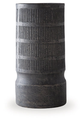 Beninworth Vase - Aumand's Furniture (North Walpole, NH) 