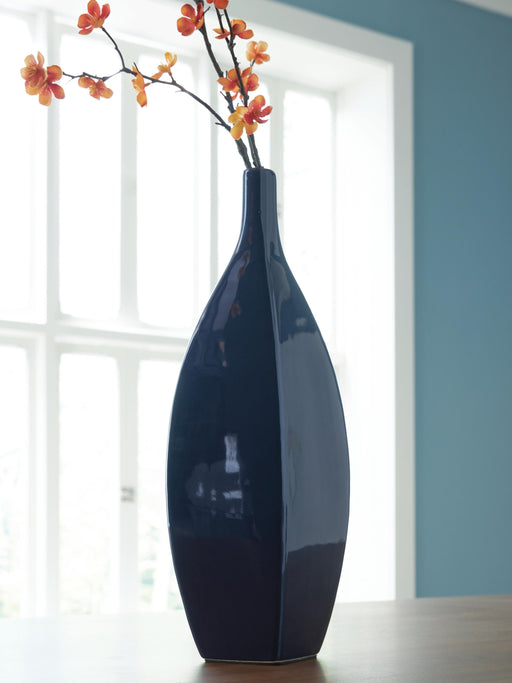 Abtinson Vase - Aumand's Furniture (North Walpole, NH) 