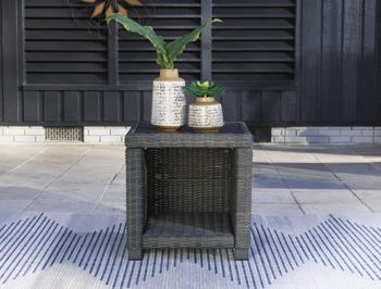 Elite Park Outdoor End Table