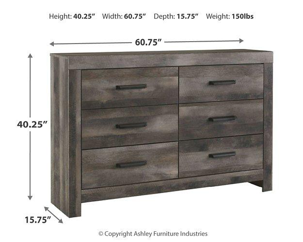 Wynnlow Dresser and Mirror