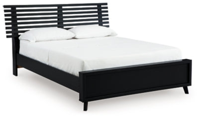 Danziar Slat Bed - Aumand's Furniture (North Walpole, NH) 