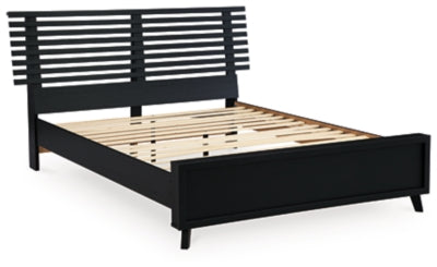 Danziar Slat Bed - Aumand's Furniture (North Walpole, NH) 
