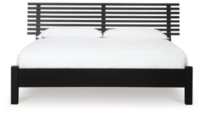 Danziar Slat Bed - Aumand's Furniture (North Walpole, NH) 