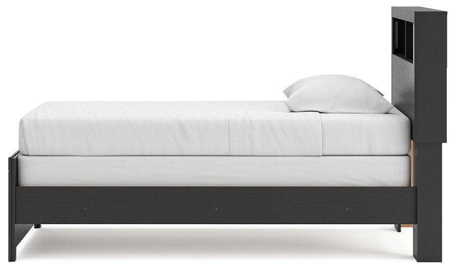 Broachmyn Bed - Aumand's Furniture (North Walpole, NH) 