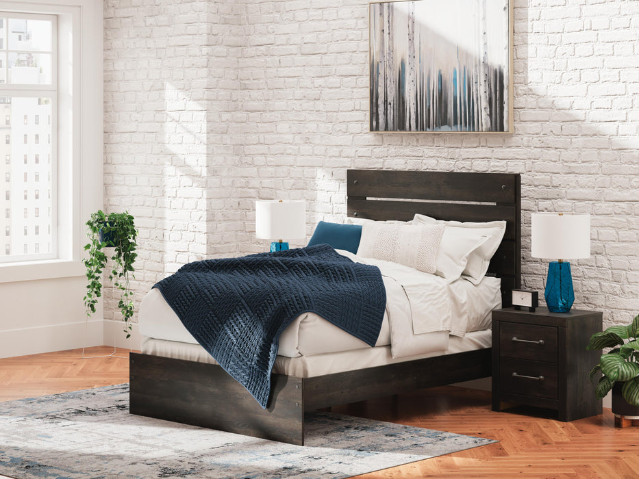 Hollivern Bedroom Set - Aumand's Furniture (North Walpole, NH) 