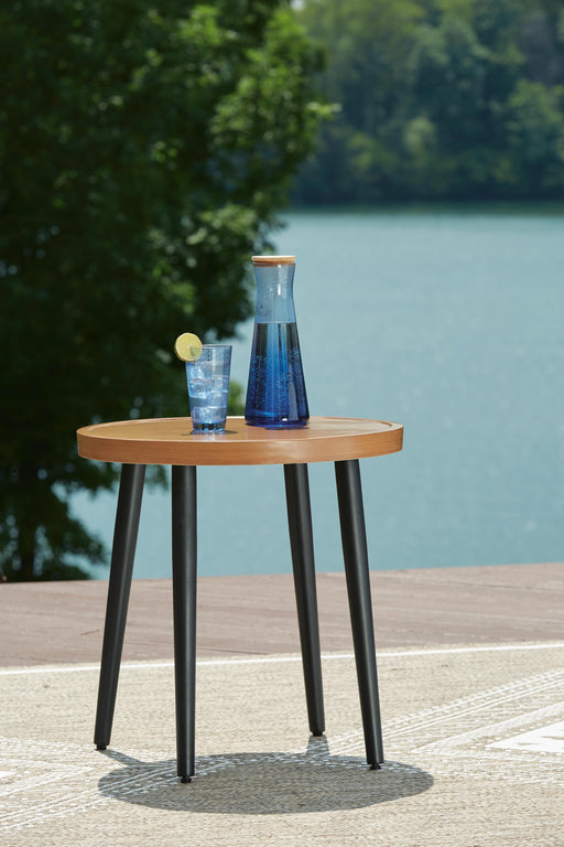 Horizon Hall Outdoor End Table - Aumand's Furniture (North Walpole, NH) 
